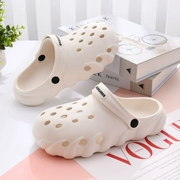 Giày Croc Nữ Áo khoác ngoài mùa hè Internet Người nổi tiếng Thời trang chống trượt Phòng phẫu thuật Baotou Nửa Kéo Đế mềm Đôi dép đi biển
