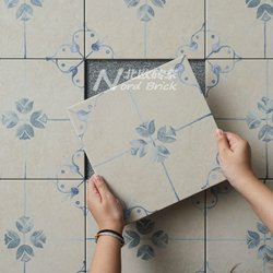 Chinese-Style Retro Kitchen and Bathroom Blue and Off-White Small Floral Tiles for Guesthouse Dining Room and Balcony, Blue and White Porcelain Non-Slip Floor Tiles