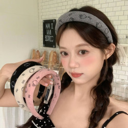 Cute Kt Cat Headband High-Top Sponge Headband for Women 2026 New Autumn and Winter Face-Washing Hair Clip Hair Accessory