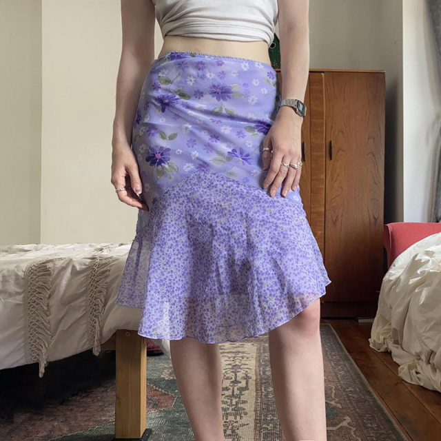 2025 summer new retro printed purple floral fishtail skirt for women with high waist slim hip mesh skirt
