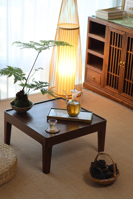 New Chinese-style bay window small table tatami kang a few solid wood ...