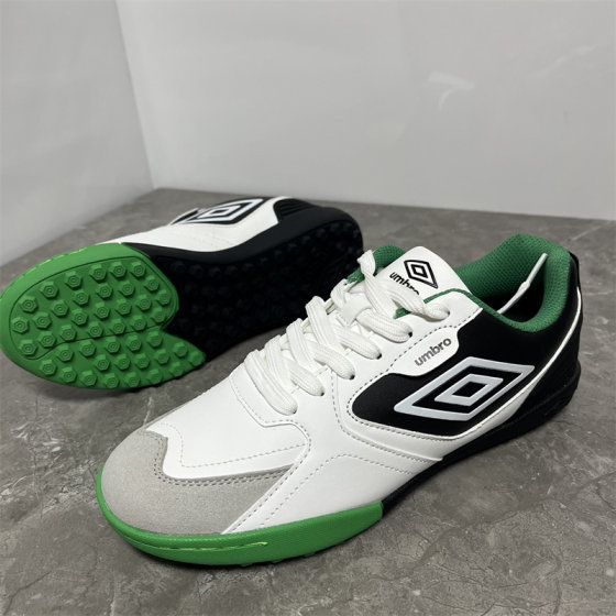 
Foreign trade brand broken code broken nail football shoes TF nail artificial grass low top anti-slip competition training classic men