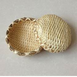 Small Wicker Storage Basket, Rattan Basket for Steamed Buns, Serving Tray, Fruit, Dried Fruit, Seeds, Candy Display Basket, Key Basket