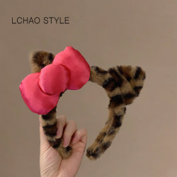 Leopard Print Plush Face-Washing Headband for Women 2025 New Autumn and Winter Cute Winter Bow Headband Non-Slip Hair Clip