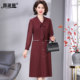 50-year-old mother autumn dress with high-end 2025 new style of Xi's mother-in-law at wedding banquet fashionable and age-reducing