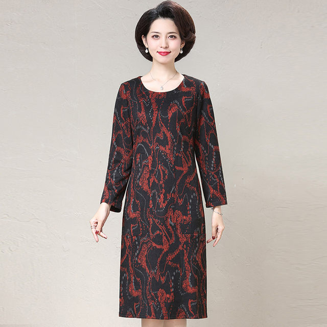 Middle-aged and elderly women's new autumn and winter large size mink velvet dress, fashionable and temperamental mother's wear, mid-length bottoming skirt