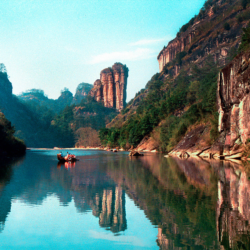 1-12人团 武夷山一日游 含九曲溪竹筏漂流 【酒店接送纯玩含餐】