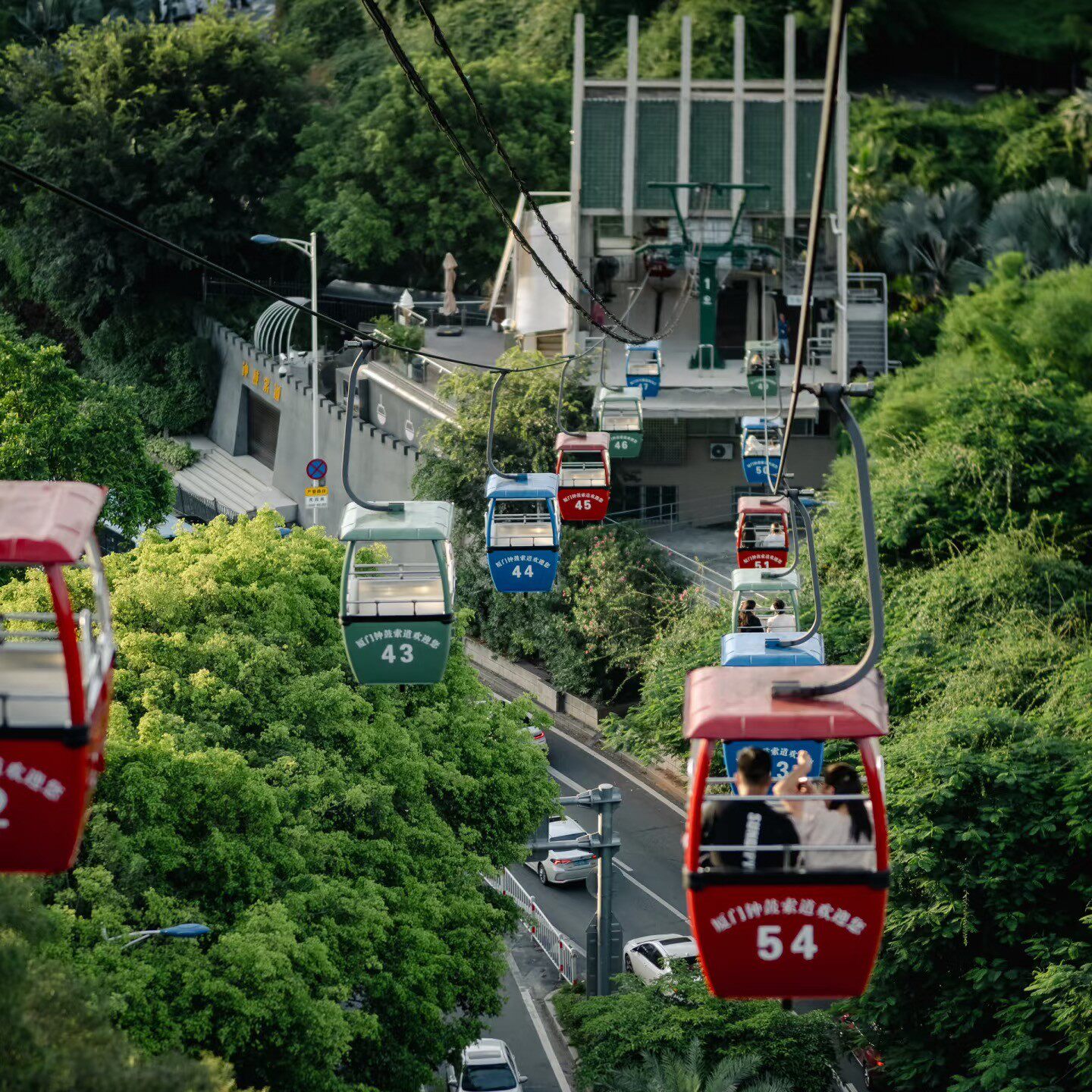 厦门旅游鼓浪屿赶海帆船钟鼓索道厦门大学 厦萌乐游 亲子游5天4晚