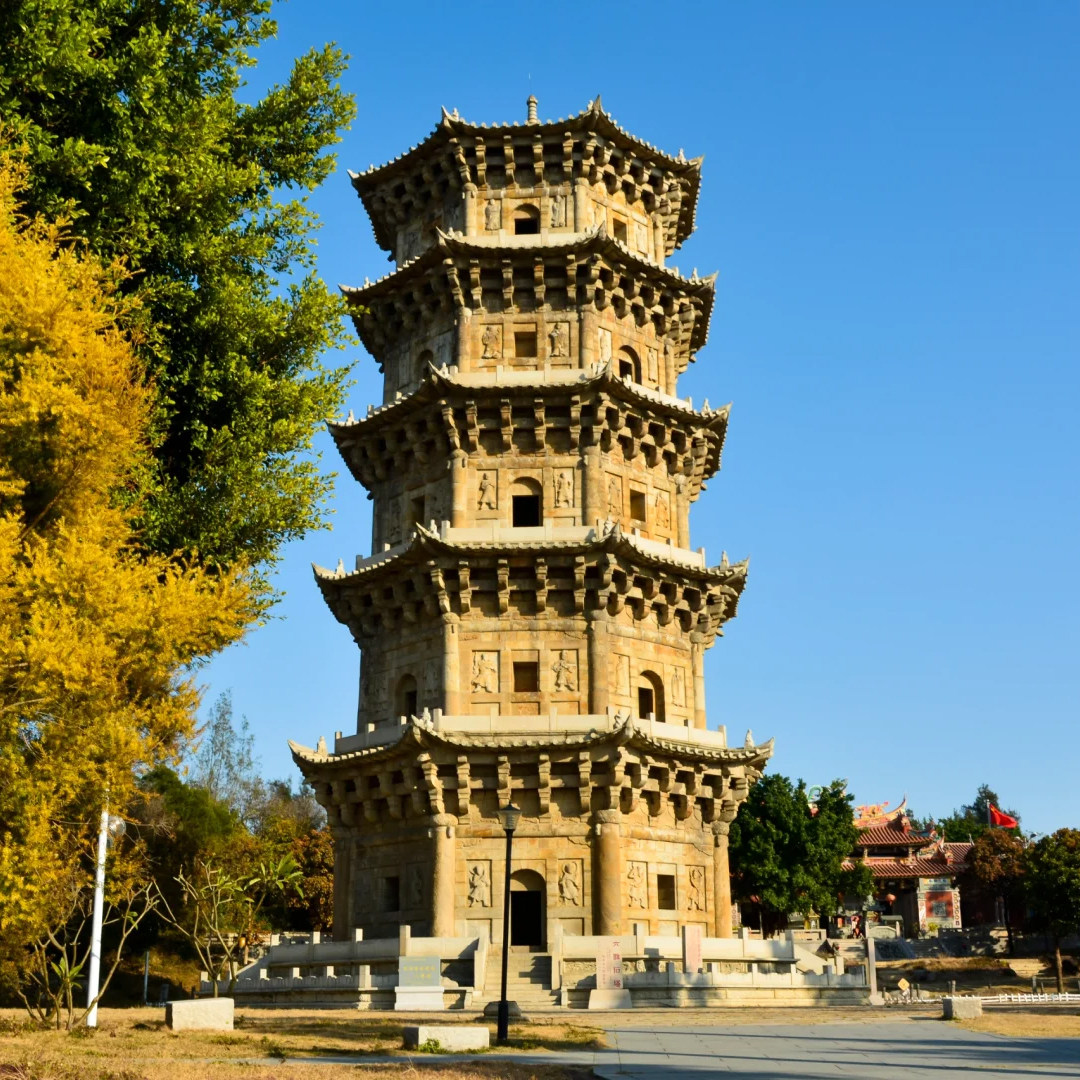 泉州晋江石狮一日游 草庵五店市六胜塔永宁古城黄金海岸洛伽寺