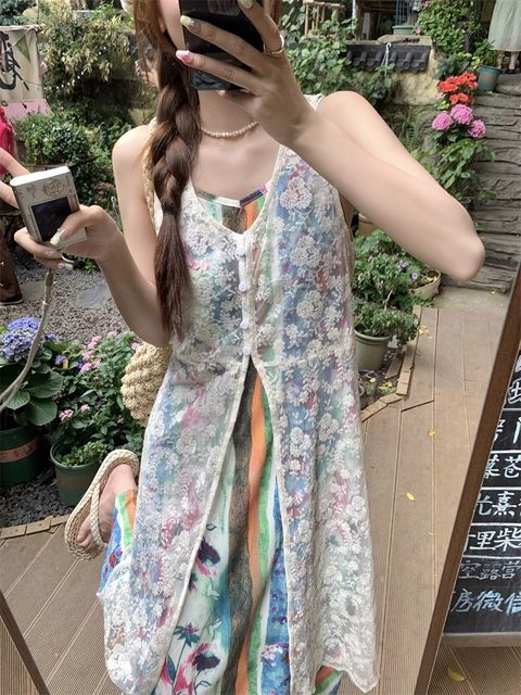 Bohemian niche hollow lace blouse top vacation style layered vest vest horse clip vest women