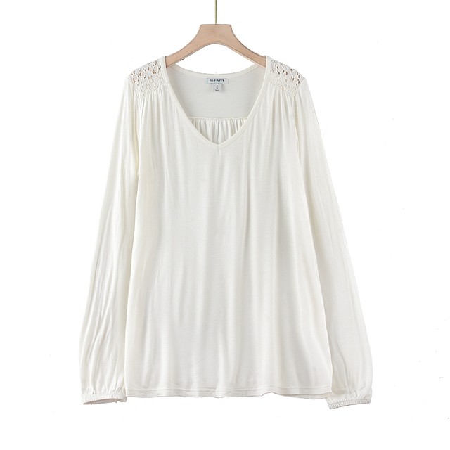 R2 European and American Foreign Trade Captain's Autumn Loose Knit Soft Top Soft Top Sleeples Sleeve Sleeve White White Lace Switch Women's T -shirt