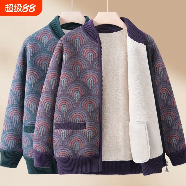 Middle-aged and elderly women's autumn and winter mother's velvet thickened sweater warm top grandma's lamb velvet jacket red