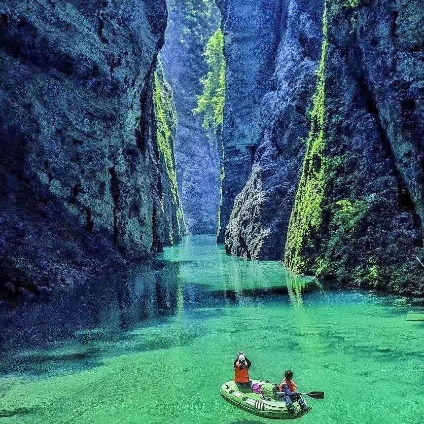 恩施3日游恩施旅游3天2晚私家团纯玩大峡谷屏山峡谷土司城女儿城