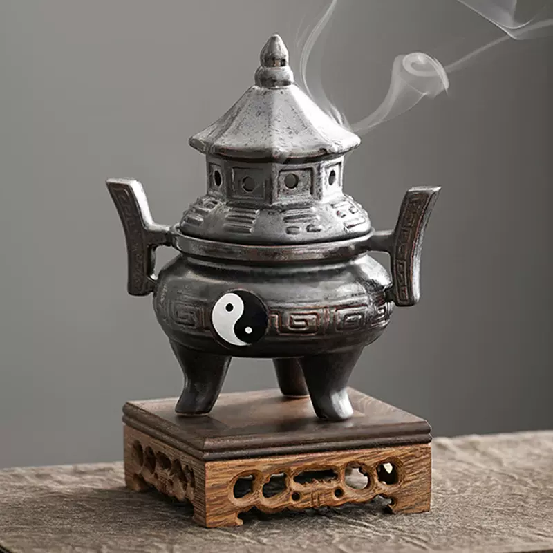 銅器 太上老君錬丹炉 三足鼎 供養塔薫炉 香道具 装飾品 工芸品 置物 銅器 太上老君錬丹炉 三足鼎 供養塔薫炉 香道具 装飾品 工芸品