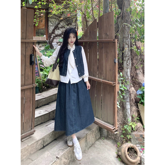
Plus size fat MM denim vest long-sleeved skirt suit women's autumn new high-waist slim mid-length three-piece set