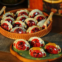 Wedding Favors Jingdezhen Cultural and Creative Small Gifts Hand-Painted Ceramic Imitation Dumpling Crafts Ornaments Ruler Gifts