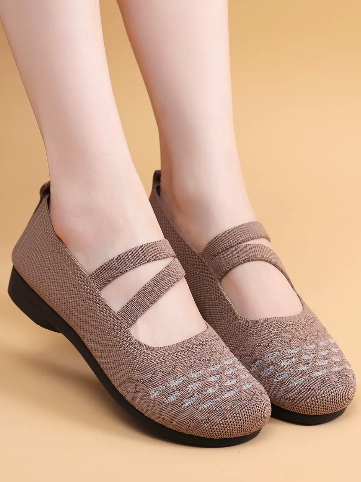 夏季镂空老北京布鞋女透气网面鞋懒人一脚蹬妈妈鞋防滑休闲平底鞋