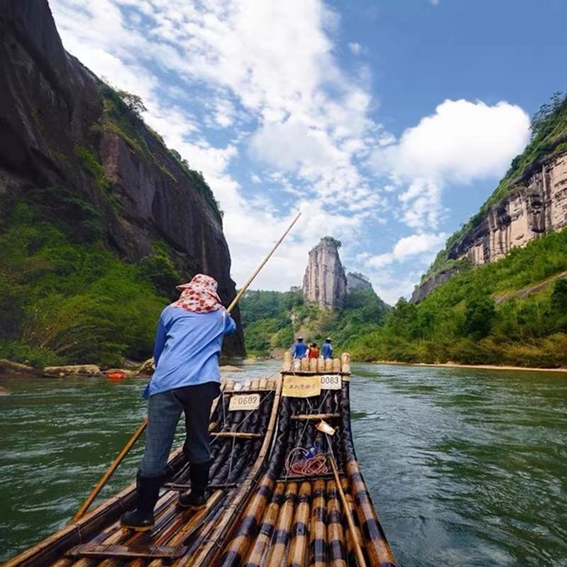 厦门出发武夷山往返动车2天1晚跟团游厦门武夷山二日武夷山旅游