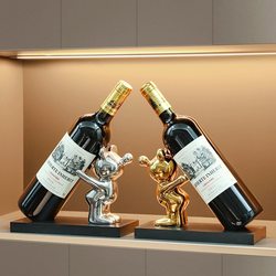 Red Wine Rack Decoration, Creative High-End Living Room Wine Cabinet Decoration, Home Entrance, Dining Table, Tv Cabinet, Violent Bear Decoration
