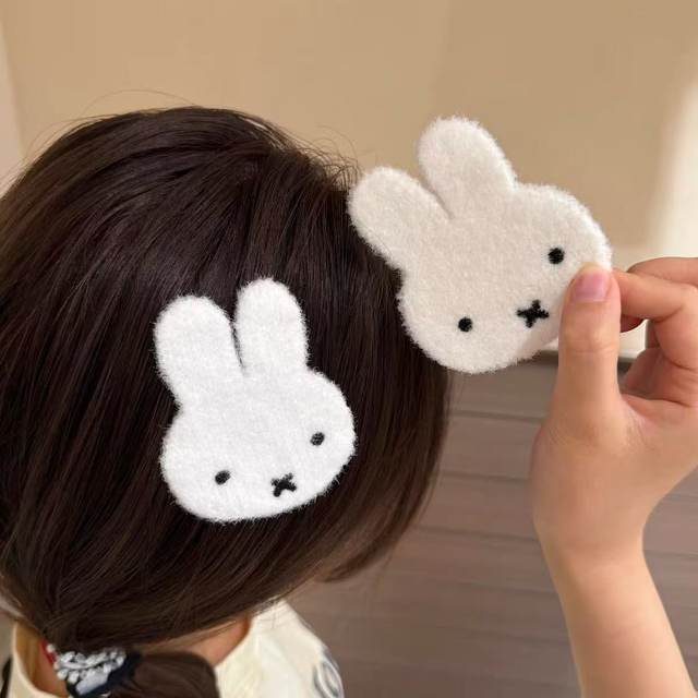 
Homemade Miffy Rabbit Plush Cartoon Post Bangs Stickers Sweet Girl Blackmailing Money Traceless Velcro Hair Accessories
