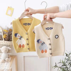 
Infants and toddlers wear thickened cartoon warm vest cardigan sweater for boys and girls knitted vests and shoulders horse clips