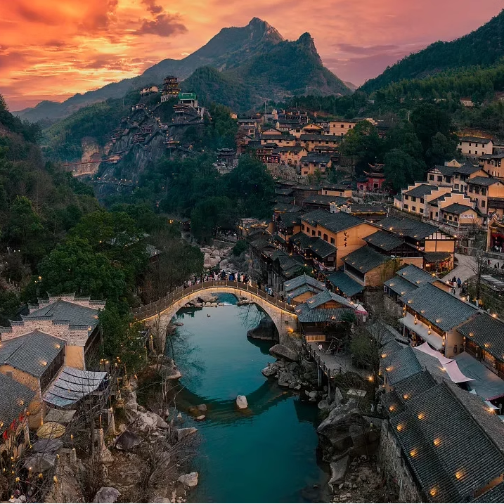 上饶出发葛仙村/望仙谷/三清山/婺源篁岭自选出行套餐三日品质游