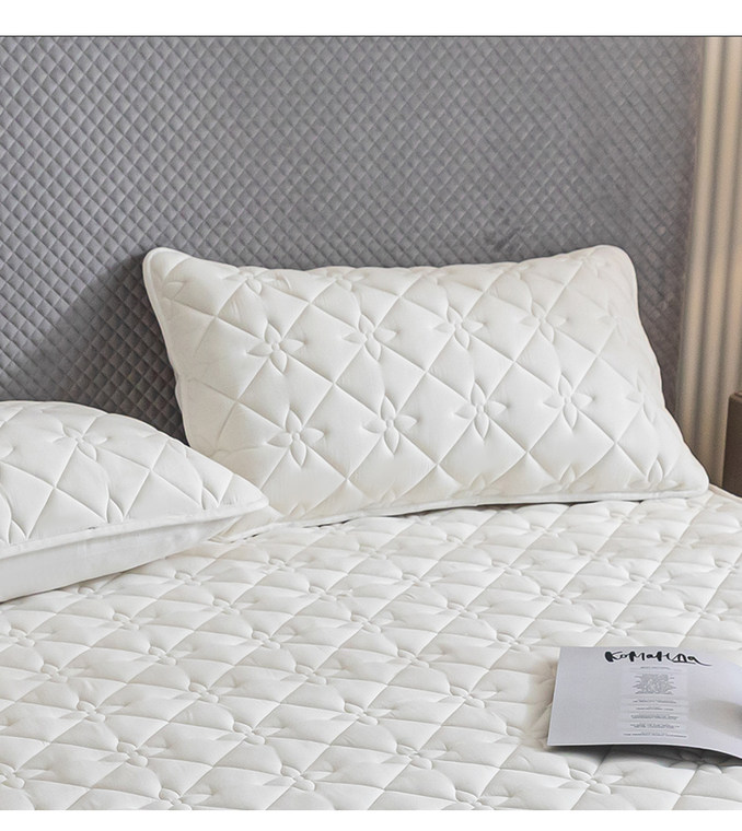 MUJI Class A cotton antibacterial quilted pillowcase antihead oil single thickened pillow core
