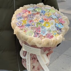 Finished Jingdezhen Ceramic Bouquet Gift for Women's Birthday, Gift for Best Friend or Girlfriend, High-End Creative Eternal Flower