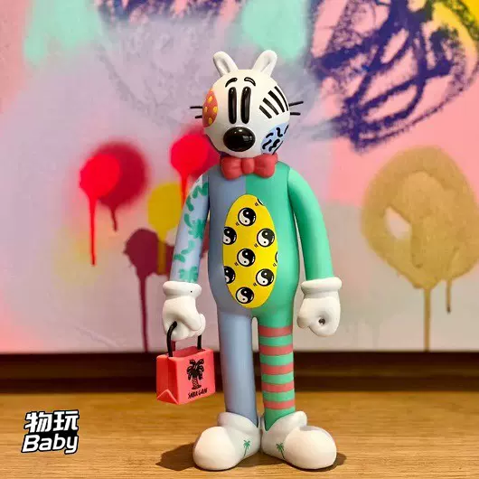 Yusuke Hanai 花井佑介Down But Not Out 木雕一对限量现货