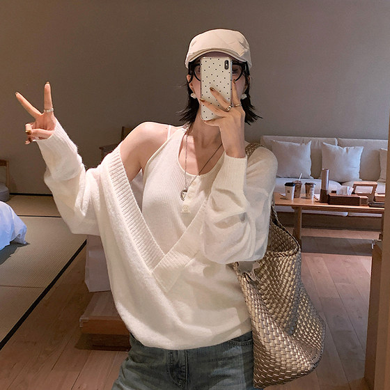 
Thirteen Porridge Oxygen Beauty Sheep Wool Mohair Fashionable Fake Two-piece Knitted Sweater Loose and Slim