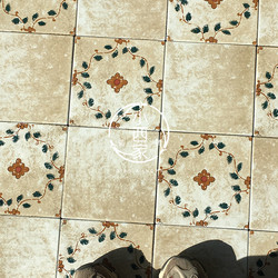 American Retro Old Small Tiles 200X200 Balcony Bathroom Imitation Wallpaper Wall Floor Tiles Restaurant Kitchen Tiles