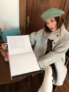 
SourceWithU Prague Avenue 55 Wool Mixed Single-Side Wool Coat Circle Hair Mid-length Jacket