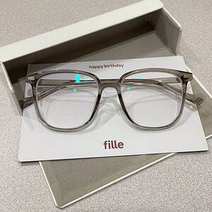 Cold tea color! Gentle niche retro square box can match the digital beauty and flat -vision myopia framework female
