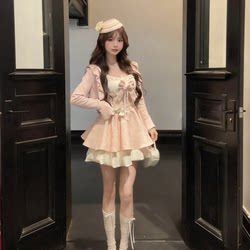 Sweet and Elegant Bow-Tie Waist-Cinching Spaghetti Strap Dress for Women, Early Spring 2026 New Style, Very Beautiful Short Dress for Petite Figures