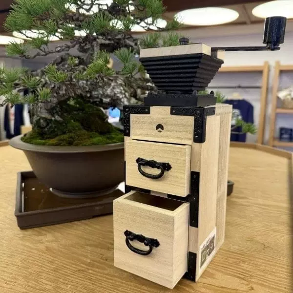 花井佑介（Yusuke Hanai）の彫刻作品「Buddy」 🔮☆*:.｡. ONYI.｡.:*☆🔮 | 花井佑介，接受預訂*Yusuke Hanai