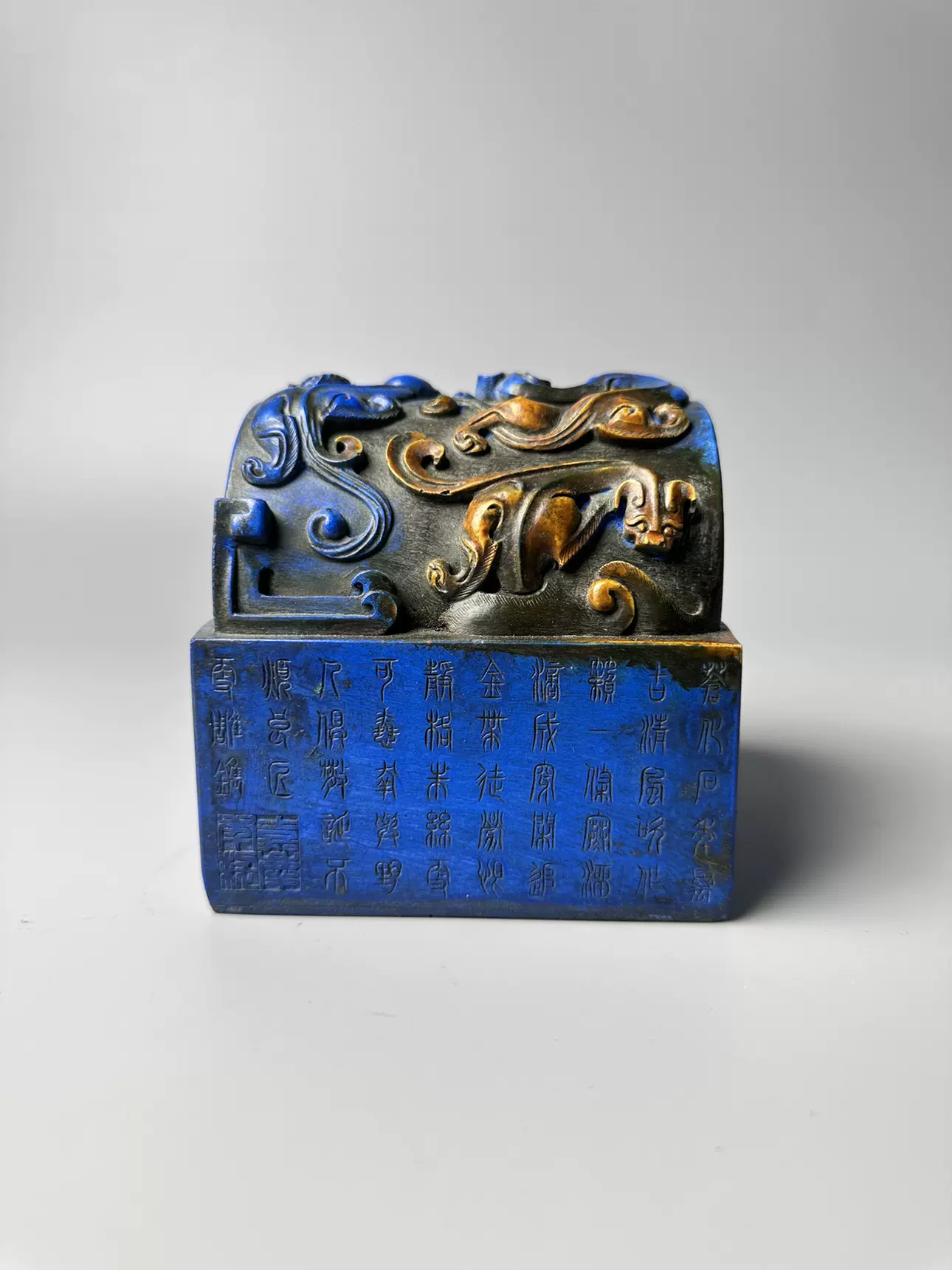 旧藏 古董品 鶏血石 龍戲珠 玉璽 印章 文房置物 重1410g 古玩古董收藏青金石印章高档青金石描金大龙戏珠玉玺