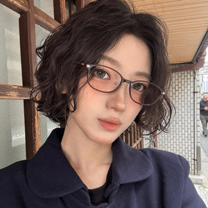 
Hong Kong style ultra-light small frame glasses for myopia women with high degree of intelligence TR small square frame plain retro eye frame trend