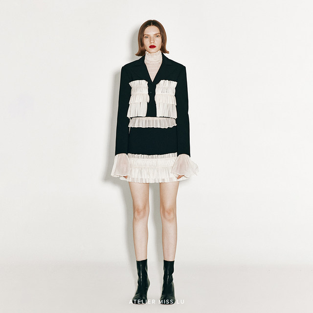 AtelierMissLu2024 autumn and winter multi-layer soft yarn splicing small A-line short skirt
