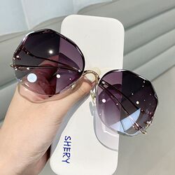 2026 New Summer Sunglasses for Women with Large Faces, Korean Style, Trendy and High-End ins Internet Celebrity Uv Protection Men's Sunglasses
