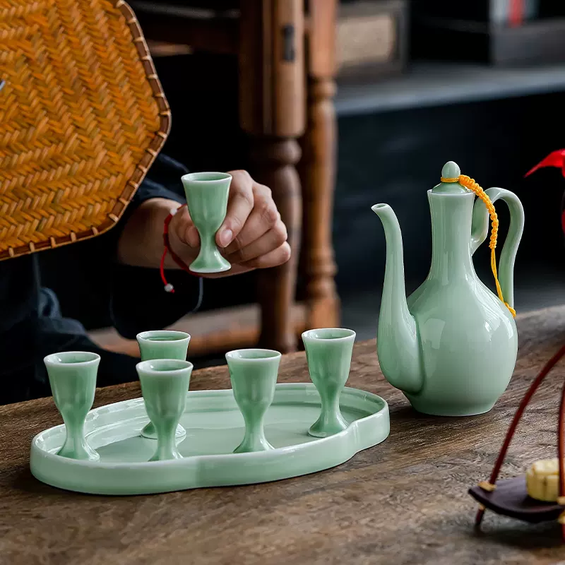 ○e1378 青磁 馬上杯 木箱入り 唐物 七官青磁 酒器 中国古