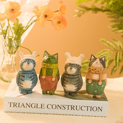 Retro Creative Wood Carving Cat Personalized Desktop Ornaments Hand-Carved Crafts Study Office Landscaping Decoration