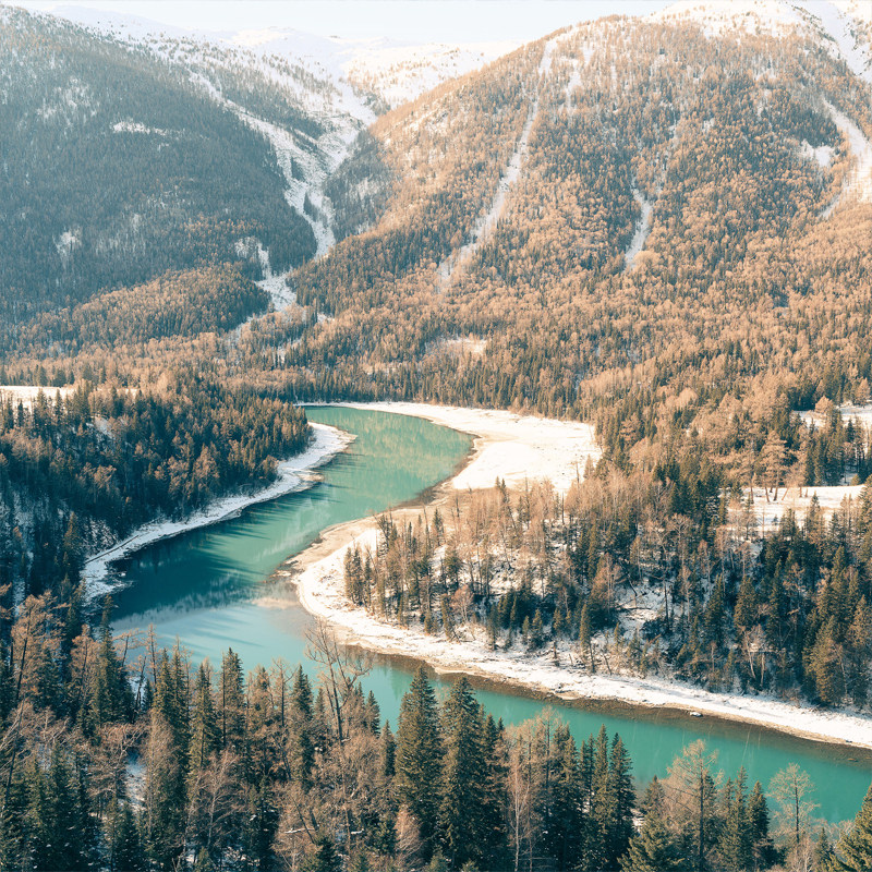 私家团&新疆乌鲁木齐进出+禾木额纳斯7天6晚赏雪|宿百年老屋木屋