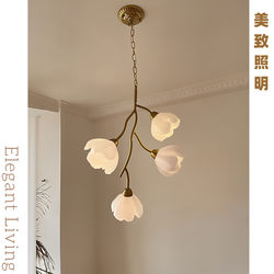 Flower Pendant Light with a Vintage Style and High-End Ambiance, Suitable for Dining Tables and Bar Counters, 2026 New Model, Trendy Designer Restaurant Light