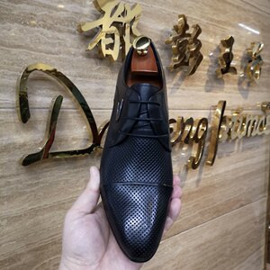 
Guangzhou summer high luxury men's leather shoes pointed toe Korean version business formal casual punching fashion sandals lace-up 3182