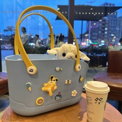 Eva New Stylish DIY Portable Pet Carrier for Dogs and Cats, Breathable and Waterproof for Outdoor Use, Beach, and Camping