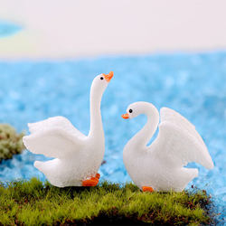 ins Style Beautiful White Swan Micro Landscape Resin Ornaments Succulent Decorations Zakka Creative Gift Ornaments