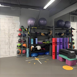 Commercial Fitness Club Equipment Storage Rack Yoga Dumbbells Kettlebells Medicine Balls Equipment Personal Training Gadgets Storage Rack