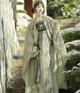 
Original Hanfu women [Xia Zhiyi] Tang Dynasty embroidered chest-length horny skirt large sleeve shirt green ancient style suit summer style