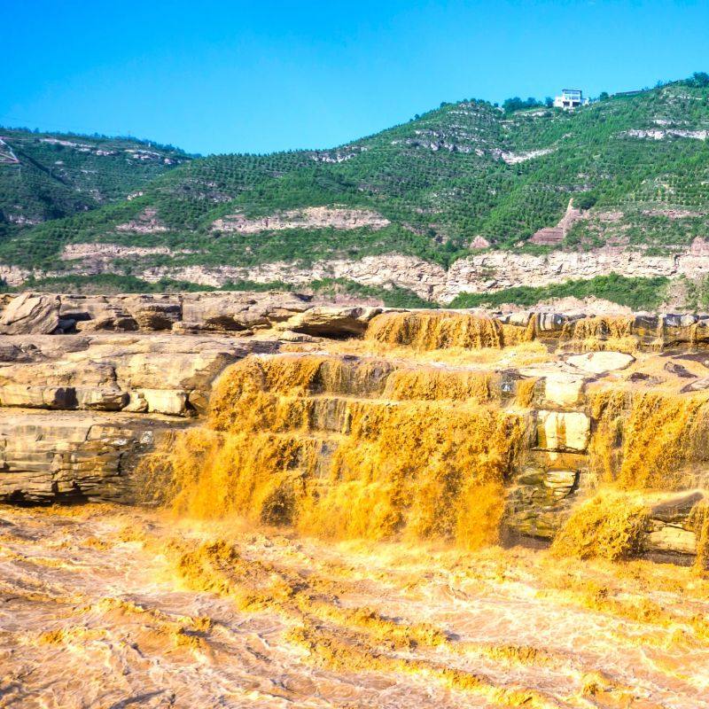 陕西6天5晚跟团游华清池兵马俑壶口瀑布延安大雁塔 24小时接送站