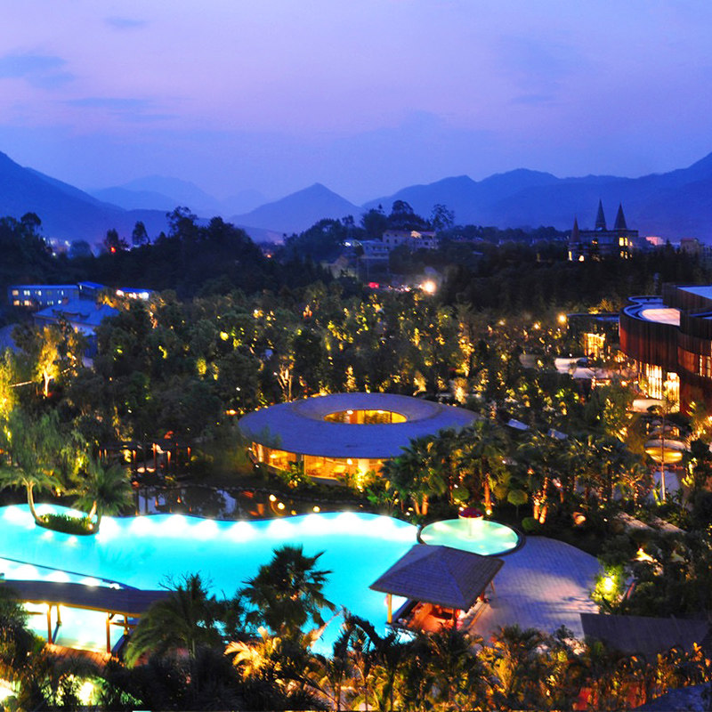 长泰半月山温泉酒店厦门长泰半月山2天1晚疗养团长泰月半月山酒店